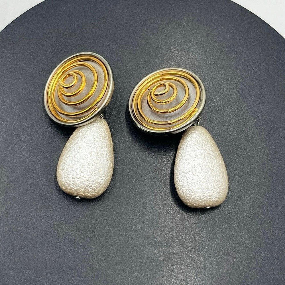 CINER‎ CIN USA Vintage Two Tone Gold Silver Spiral Drop Clip Statement Earring